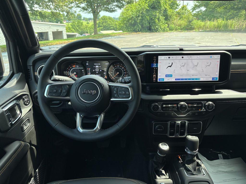 new 2025 Jeep Wrangler car, priced at $48,515