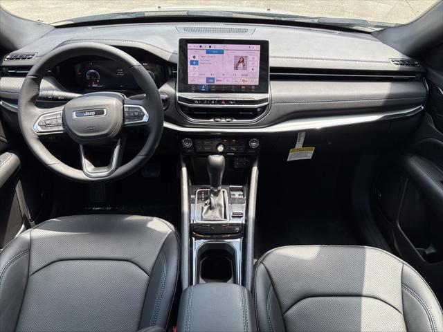 new 2025 Jeep Compass car, priced at $35,995