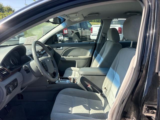 used 2007 Ford Five Hundred car, priced at $999