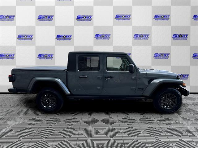 new 2024 Jeep Gladiator car, priced at $46,181