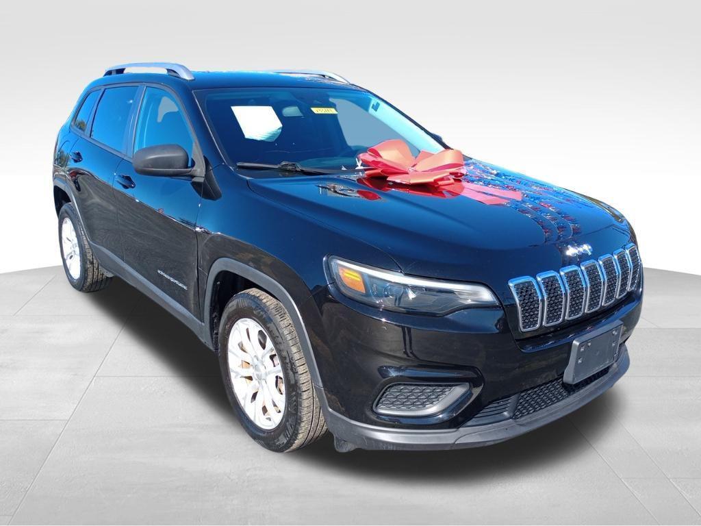 used 2021 Jeep Cherokee car, priced at $15,000