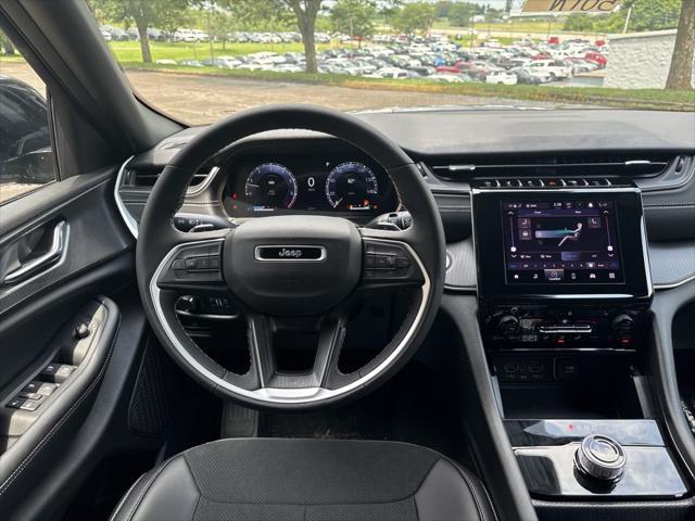 new 2025 Jeep Grand Cherokee L car, priced at $39,823