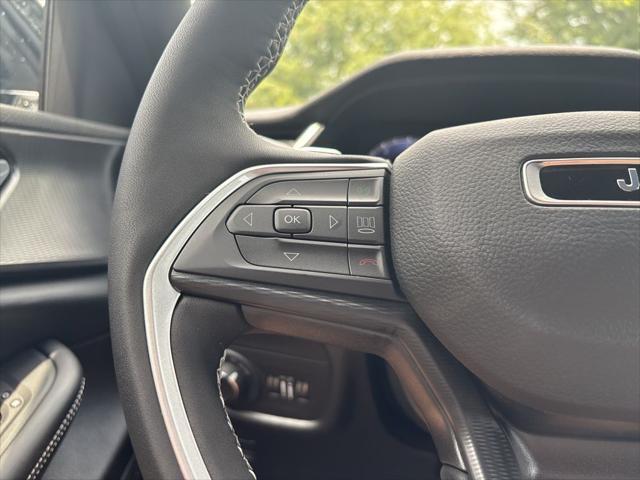 new 2025 Jeep Grand Cherokee L car, priced at $39,823