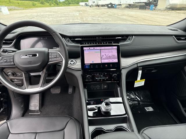 new 2025 Jeep Grand Cherokee car, priced at $46,234