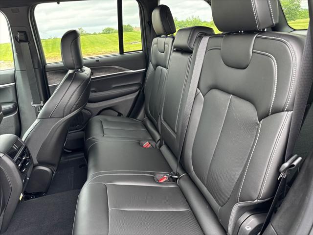 new 2025 Jeep Grand Cherokee car, priced at $46,234