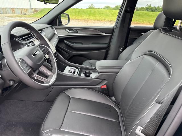 new 2025 Jeep Grand Cherokee car, priced at $46,234