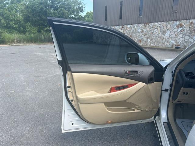 used 2009 Lexus ES 350 car, priced at $3,500