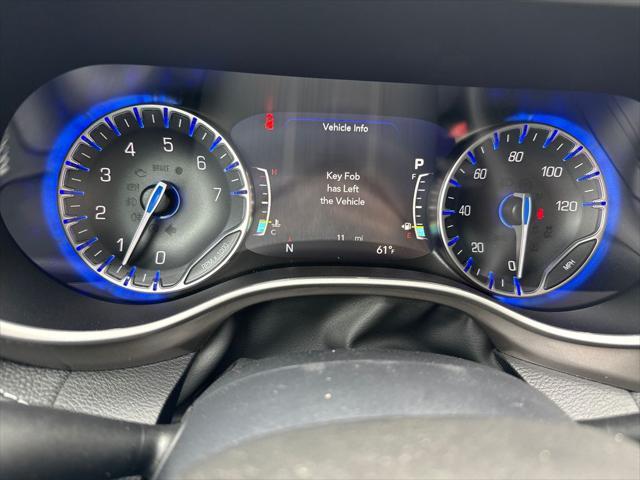 new 2025 Chrysler Pacifica car, priced at $39,661
