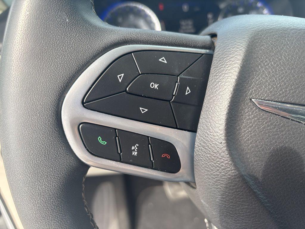 used 2022 Chrysler Pacifica car, priced at $17,408
