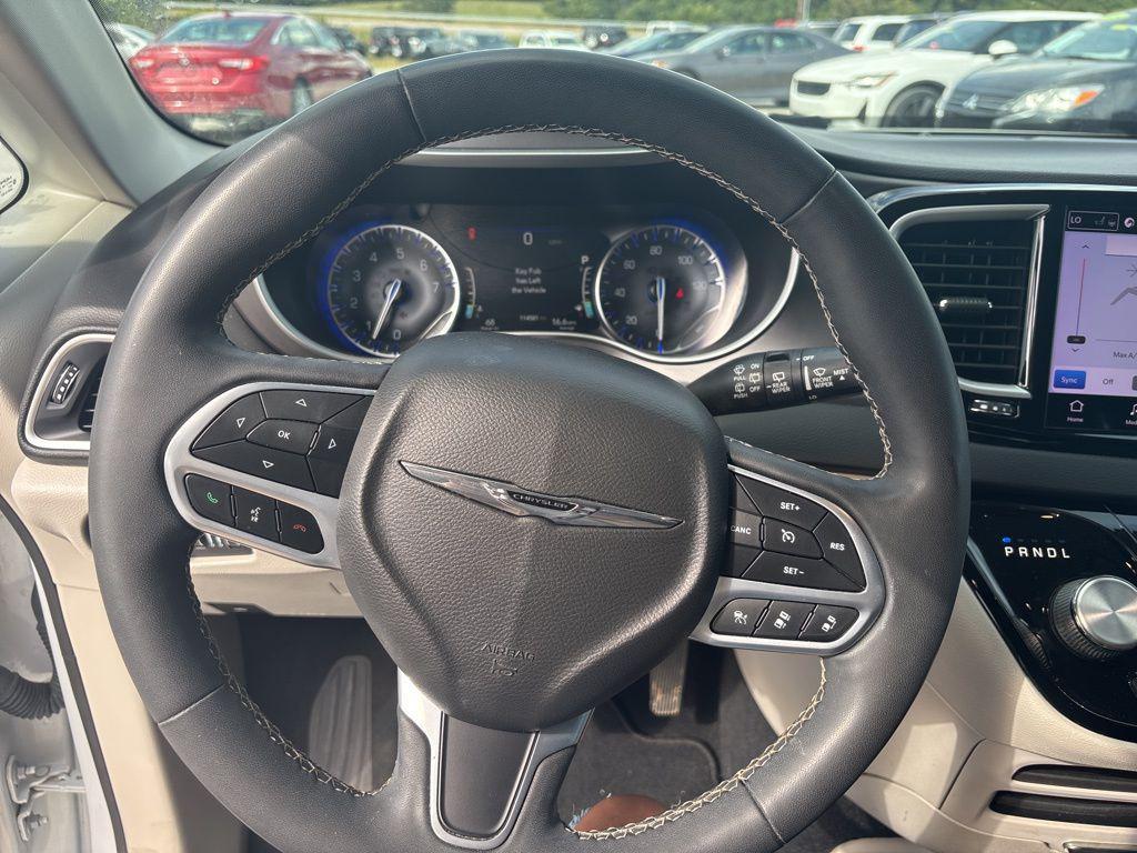 used 2022 Chrysler Pacifica car, priced at $17,408