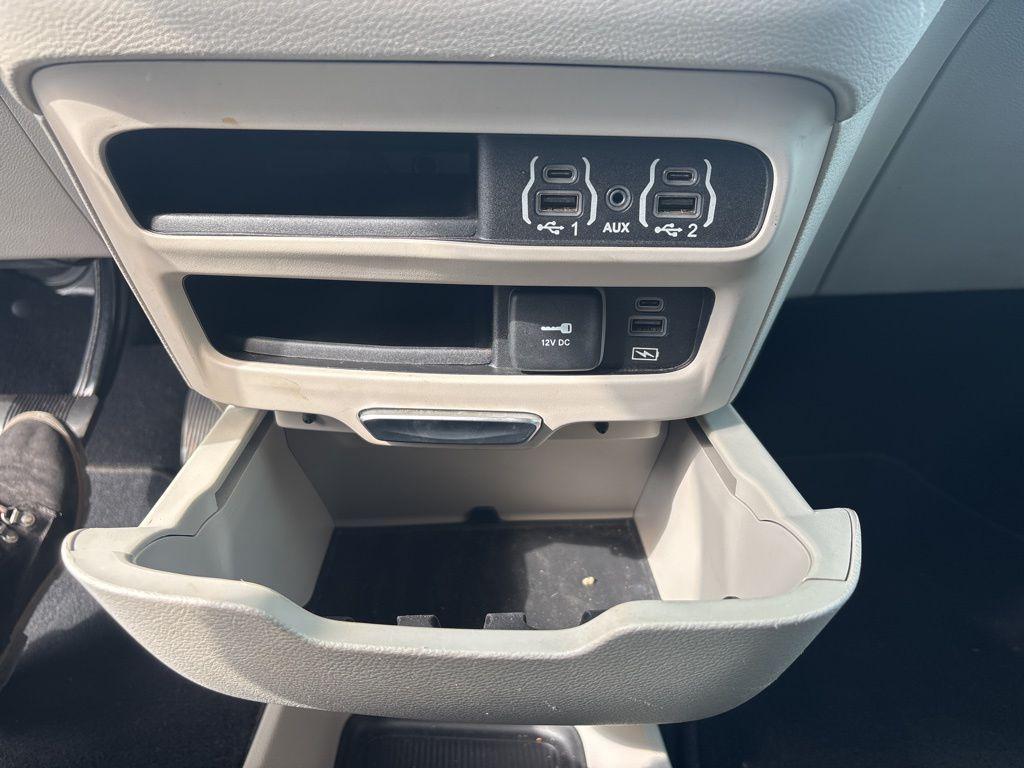 used 2022 Chrysler Pacifica car, priced at $17,408