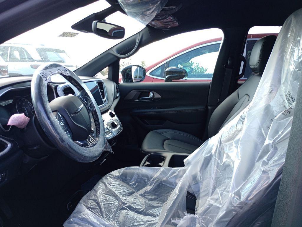 new 2026 Chrysler Pacifica car, priced at $48,360