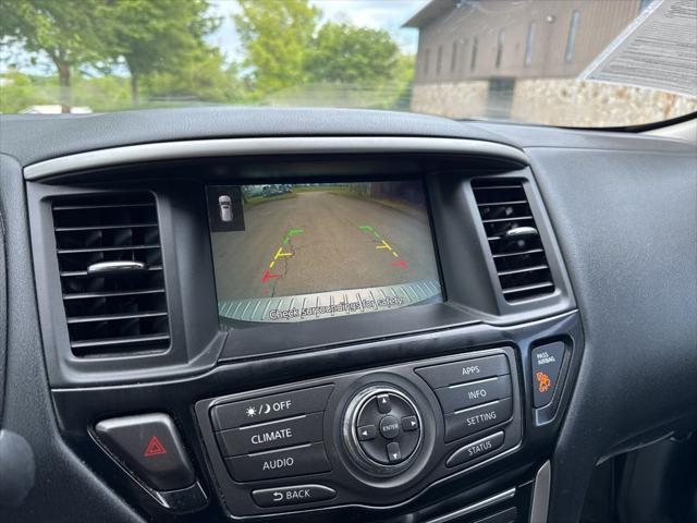 used 2020 Nissan Pathfinder car, priced at $18,772
