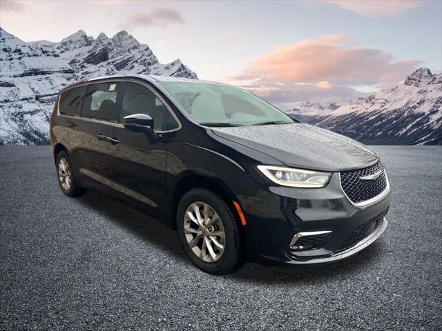 new 2025 Chrysler Pacifica car, priced at $42,636