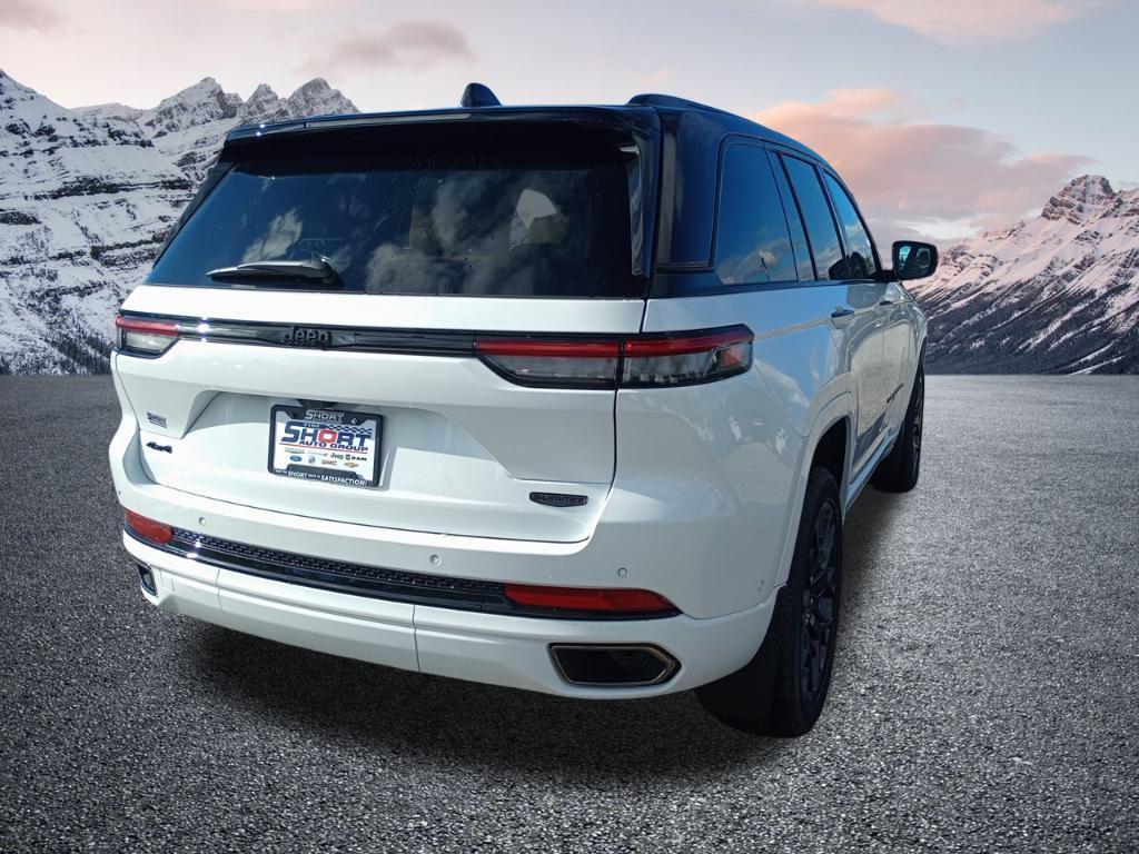 new 2025 Jeep Grand Cherokee car, priced at $58,835