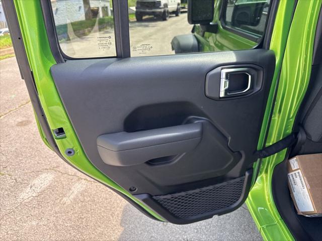 new 2025 Jeep Wrangler 4xe car, priced at $45,646