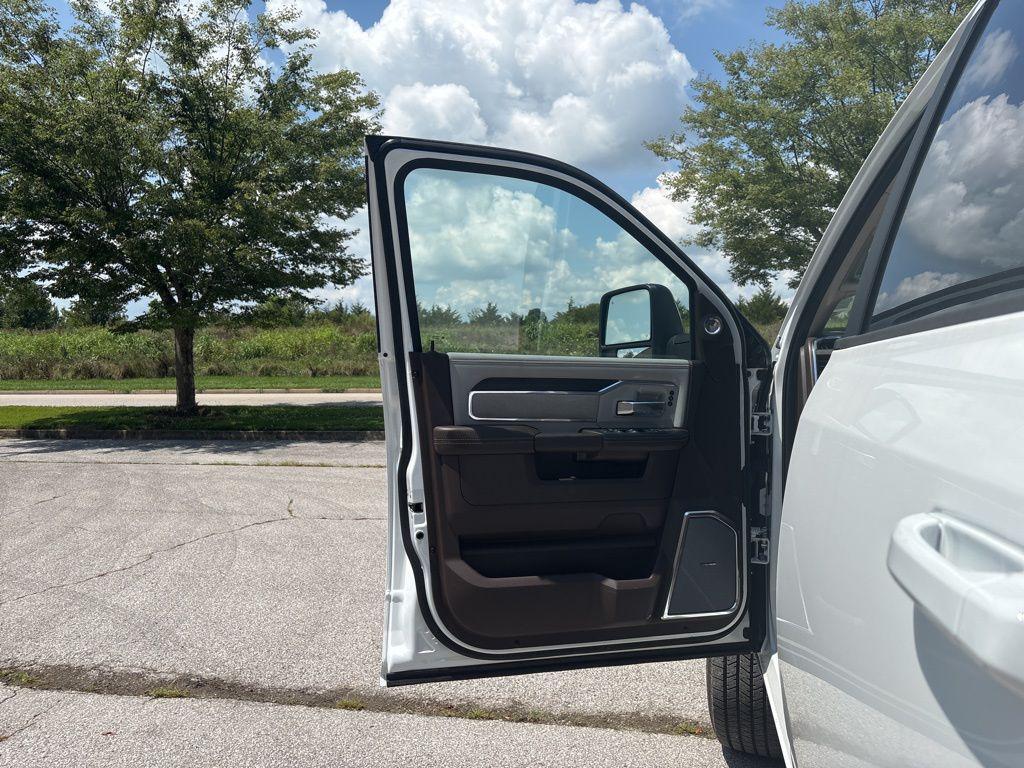 new 2025 Ram 2500 car, priced at $73,999