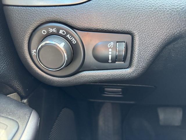 used 2021 Jeep Cherokee car, priced at $17,982