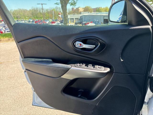 used 2021 Jeep Cherokee car, priced at $17,982