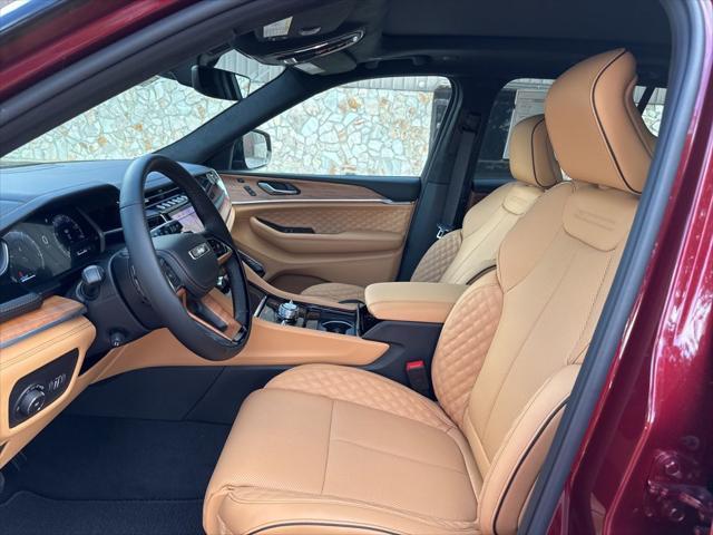 new 2025 Jeep Grand Cherokee car, priced at $54,458