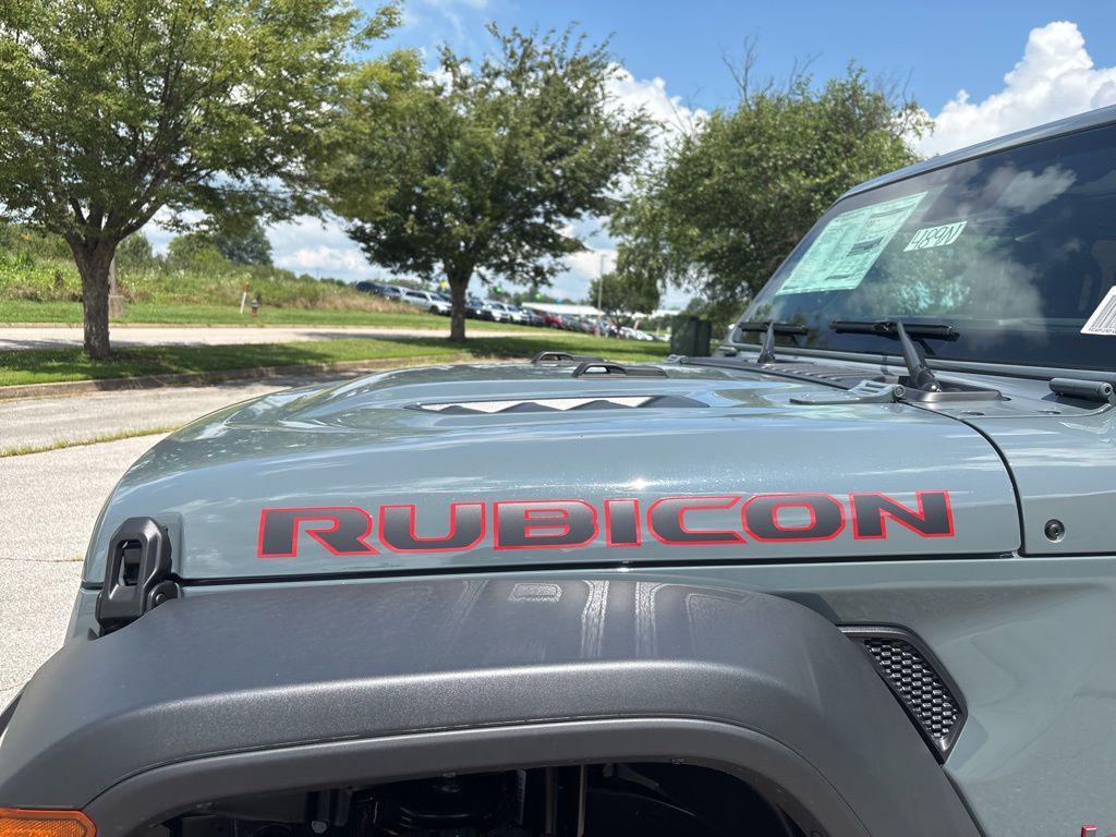 new 2025 Jeep Wrangler car, priced at $55,015
