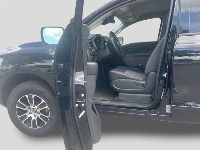 used 2023 Nissan Titan car, priced at $33,499