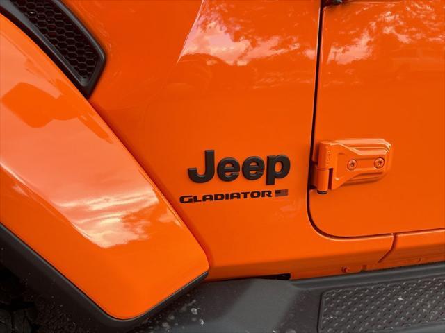 new 2025 Jeep Gladiator car, priced at $40,745