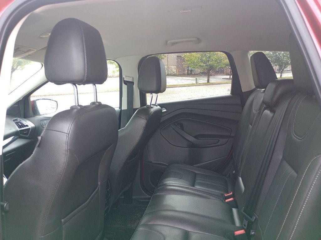 used 2013 Ford Escape car, priced at $3,150