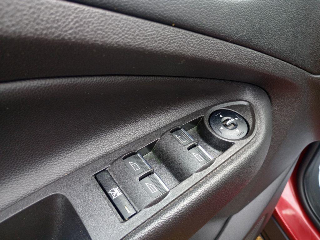used 2013 Ford Escape car, priced at $3,150