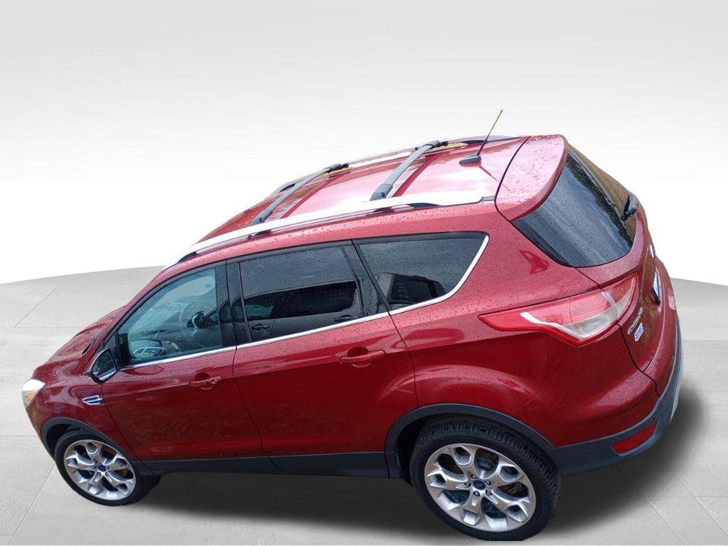 used 2013 Ford Escape car, priced at $3,150