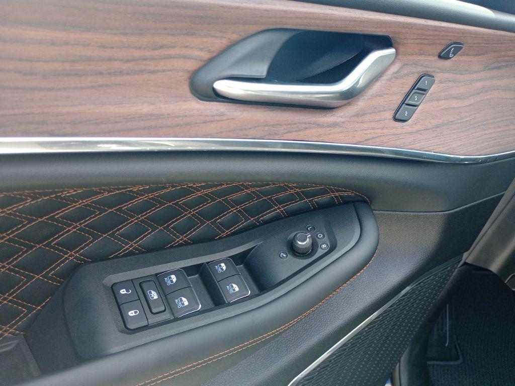 new 2025 Jeep Grand Cherokee car, priced at $52,825