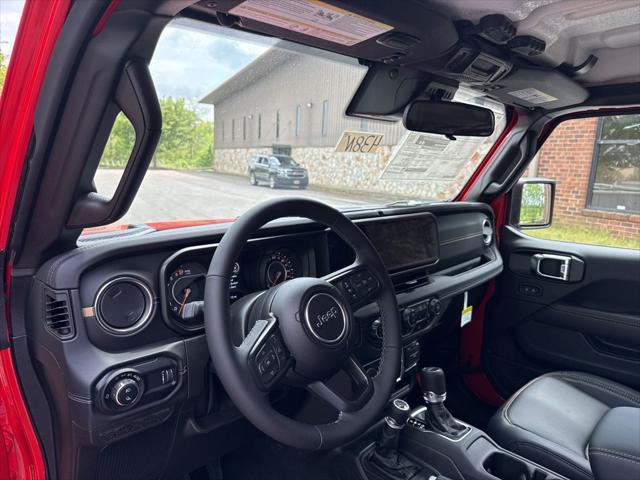 new 2025 Jeep Gladiator car, priced at $44,637