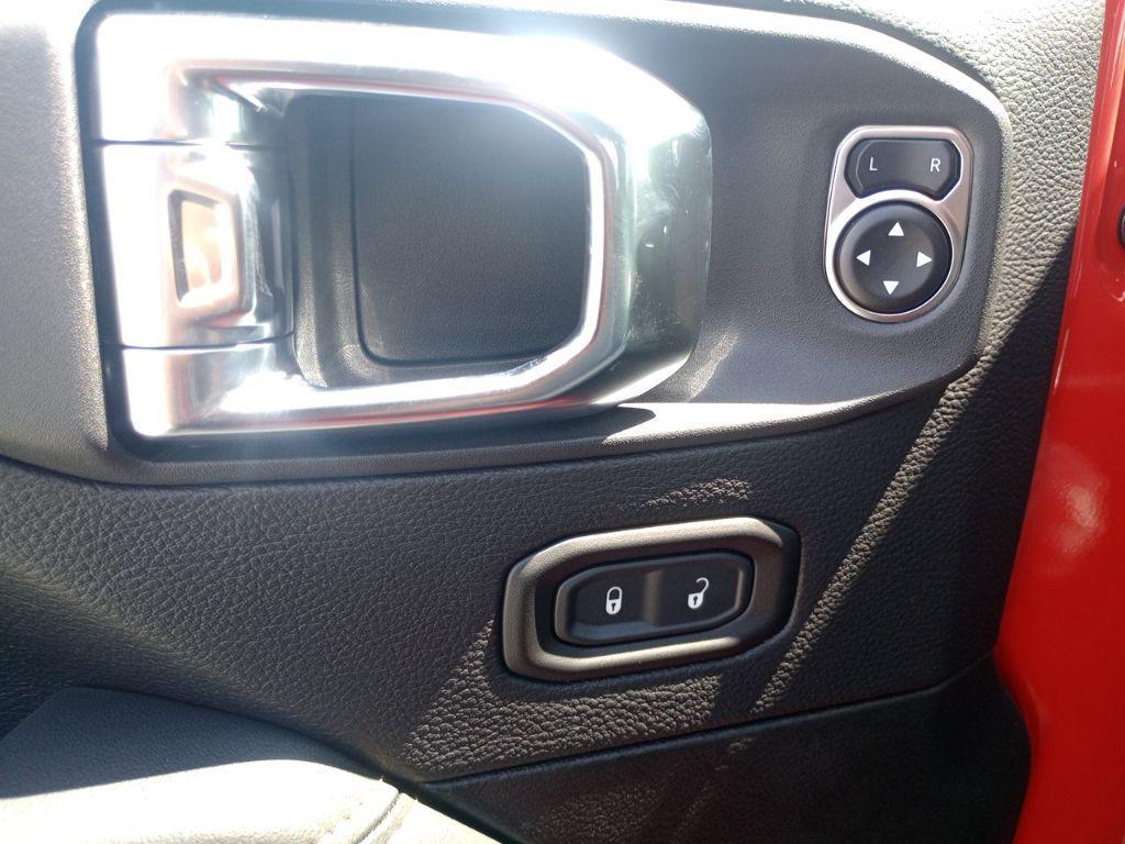 new 2025 Jeep Gladiator car, priced at $48,995