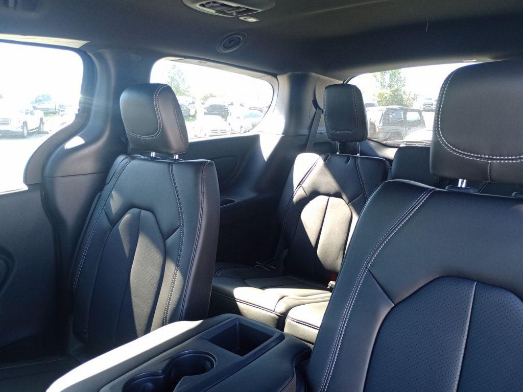 new 2026 Chrysler Pacifica car, priced at $37,283