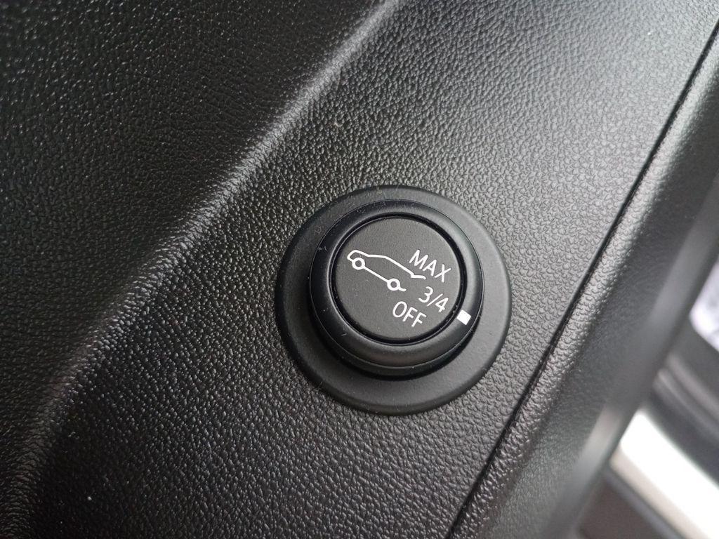 used 2022 Chevrolet Equinox car, priced at $17,400