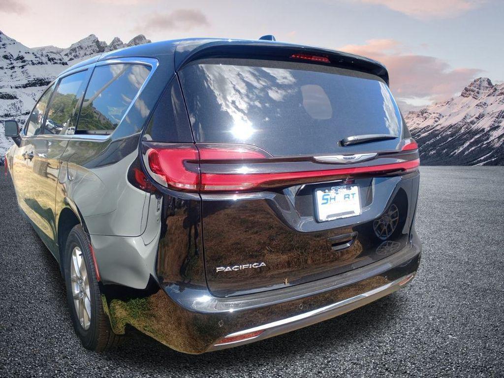 new 2026 Chrysler Pacifica car, priced at $35,283