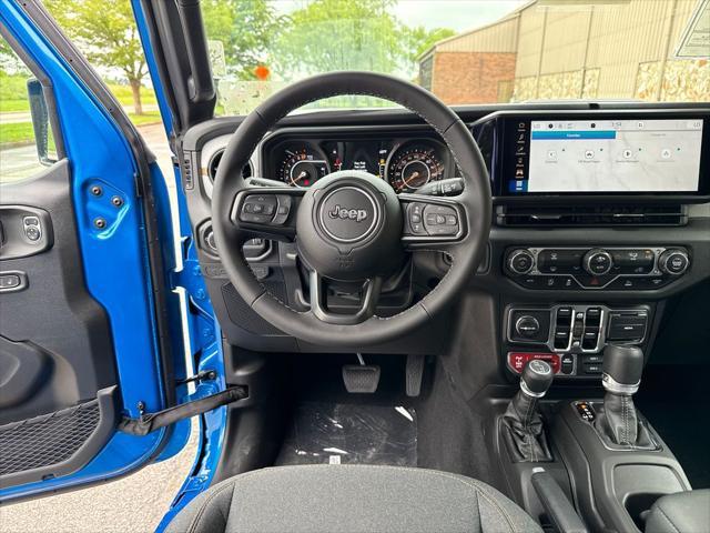 new 2025 Jeep Gladiator car, priced at $41,157