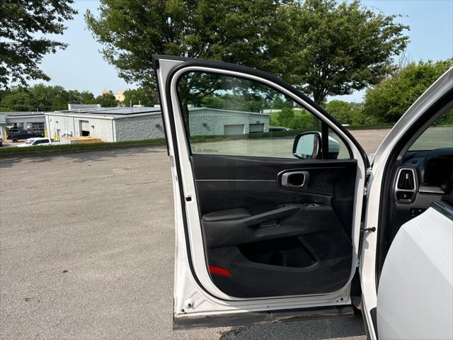 used 2023 Kia Sorento car, priced at $20,500
