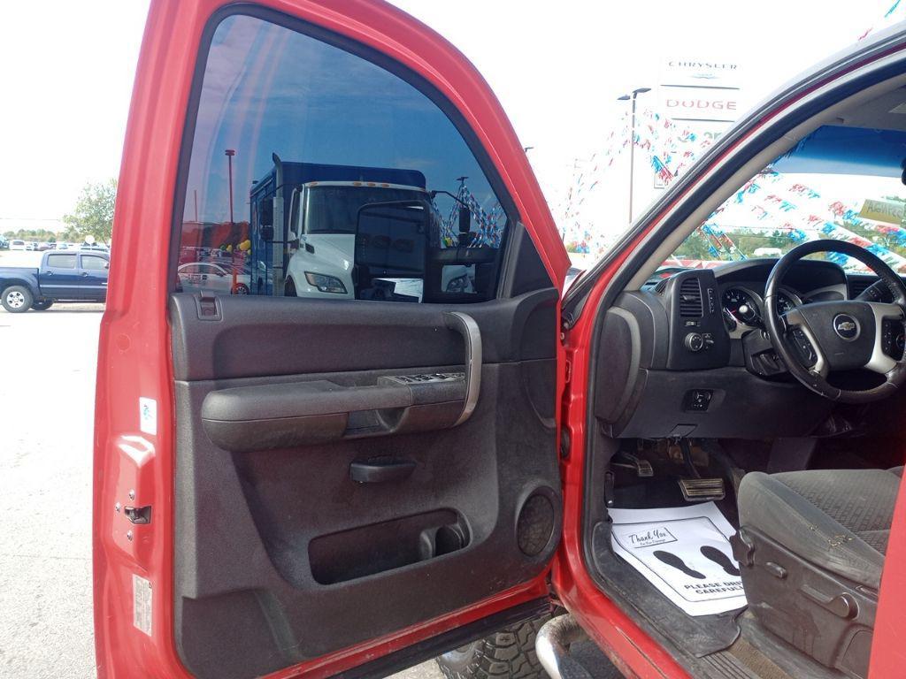 used 2008 Chevrolet Silverado 2500 car, priced at $10,496