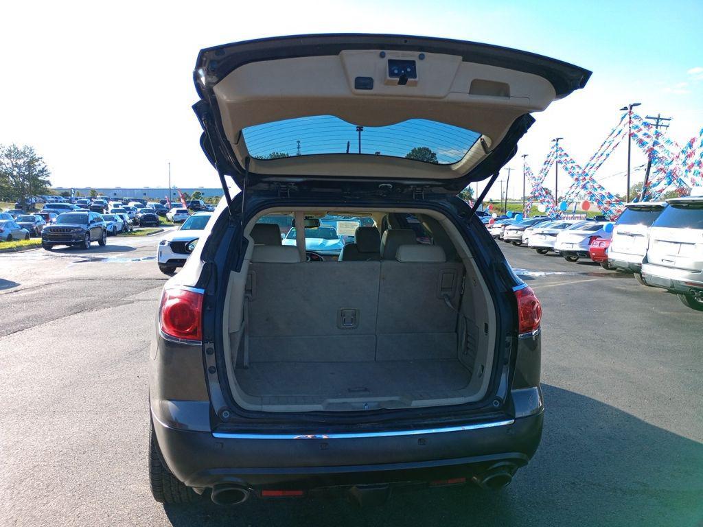 used 2011 Buick Enclave car, priced at $3,500