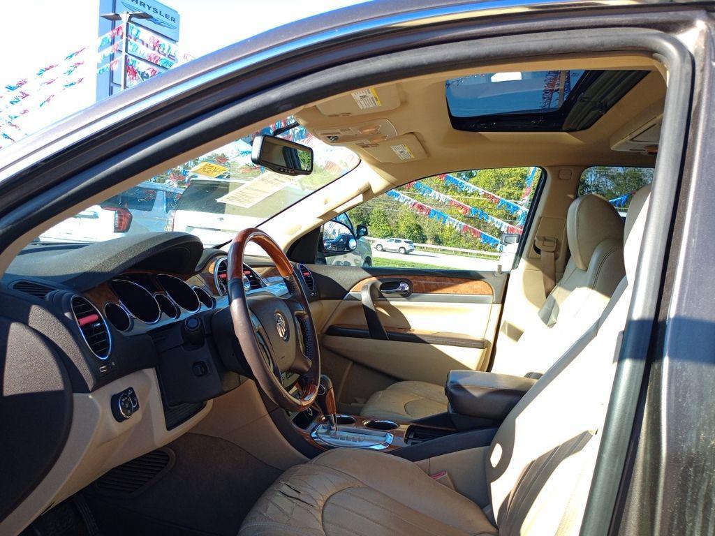 used 2011 Buick Enclave car, priced at $3,500