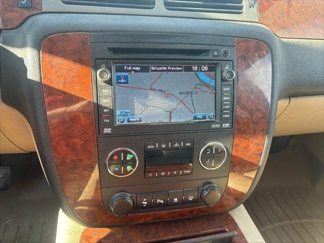 used 2008 Chevrolet Suburban car, priced at $5,000