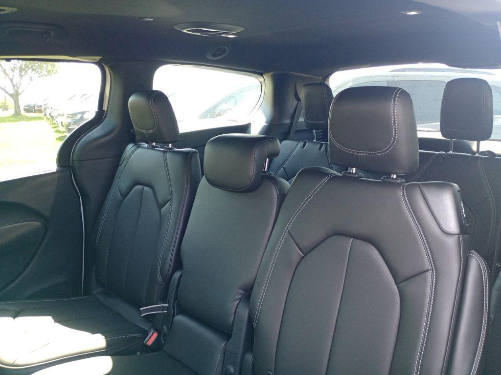 new 2026 Chrysler Pacifica car, priced at $37,283