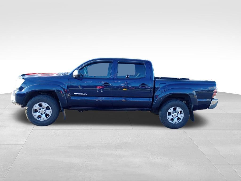 used 2013 Toyota Tacoma car, priced at $10,999