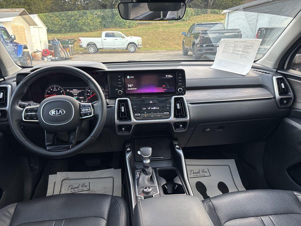 used 2021 Kia Sorento car, priced at $19,987