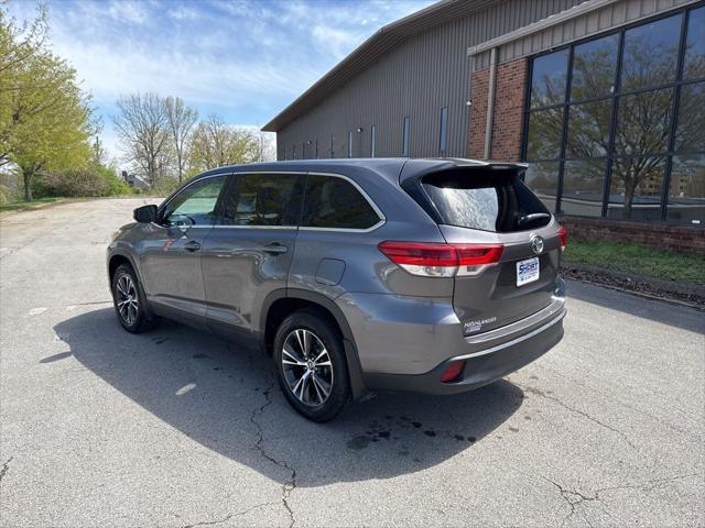 used 2019 Toyota Highlander car, priced at $19,142