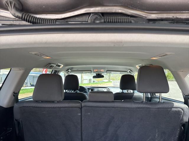 used 2019 Toyota Highlander car, priced at $19,142