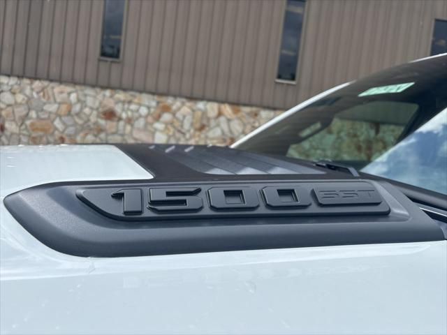 new 2025 Ram 1500 car, priced at $56,495