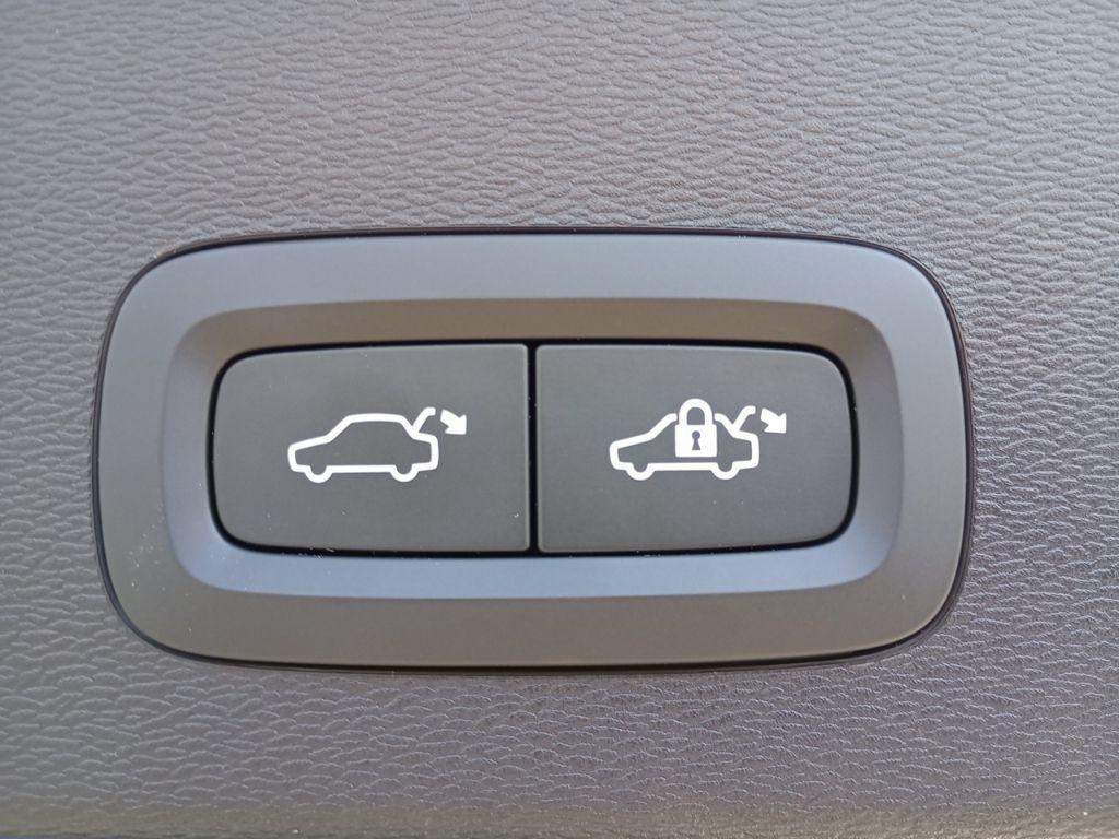 used 2024 Volvo C40 Recharge Pure Electric car, priced at $29,999