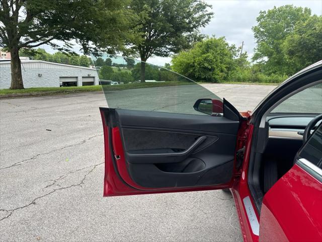 used 2018 Tesla Model 3 car, priced at $19,999